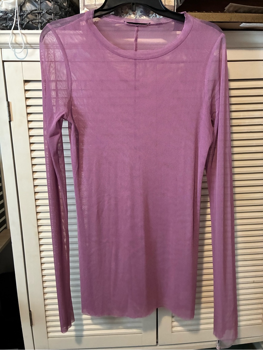 Lightweight Long-Sleeve Sheer Top in Lilac Pink 100% Silk
